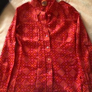 Gorgeous Tory Burch Button Down Top